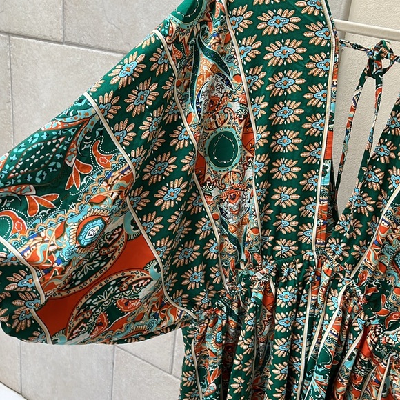 Cupshe dress or coverup - Picture 4 of 8